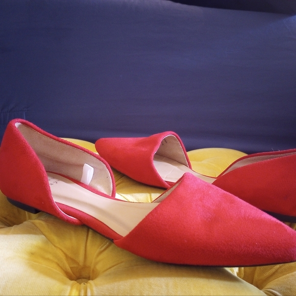 Red Slip On Pointed-Toe Flats size 7 - Picture 3 of 3